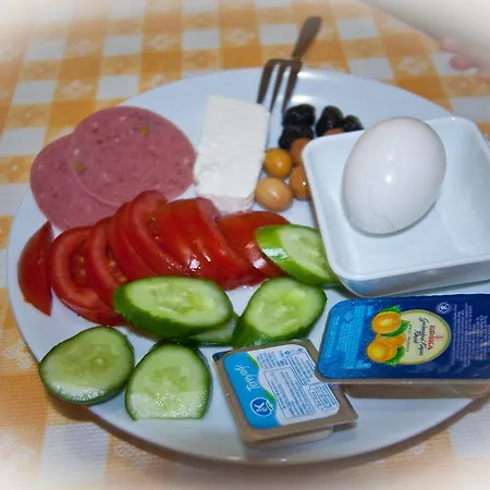 Alkan מלון